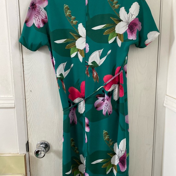 Mid summer dinner party dress - Picture 4 of 4